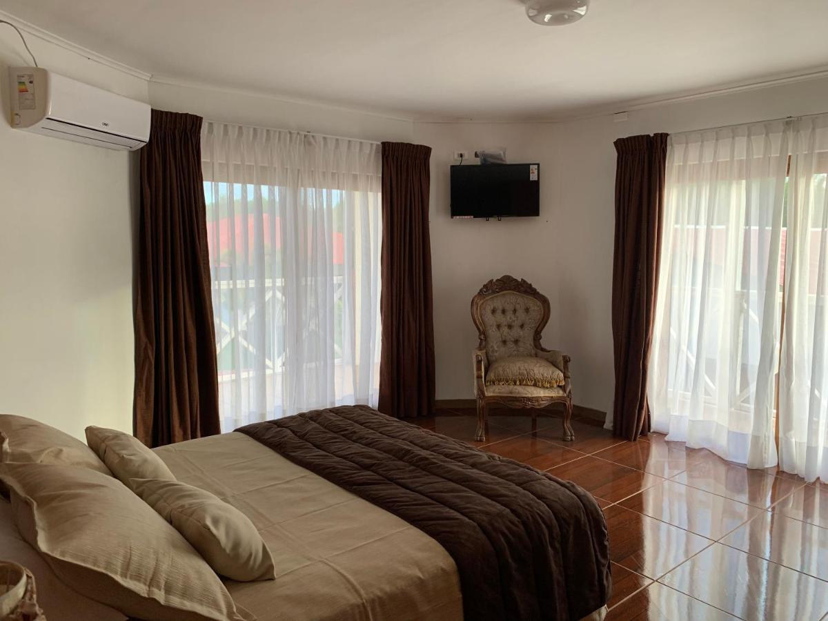 Teanehi Bed & Breakfast Hanga Roa Extérieur photo