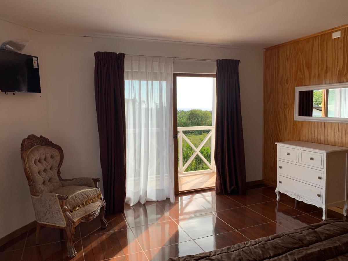 Teanehi Bed & Breakfast Hanga Roa Extérieur photo