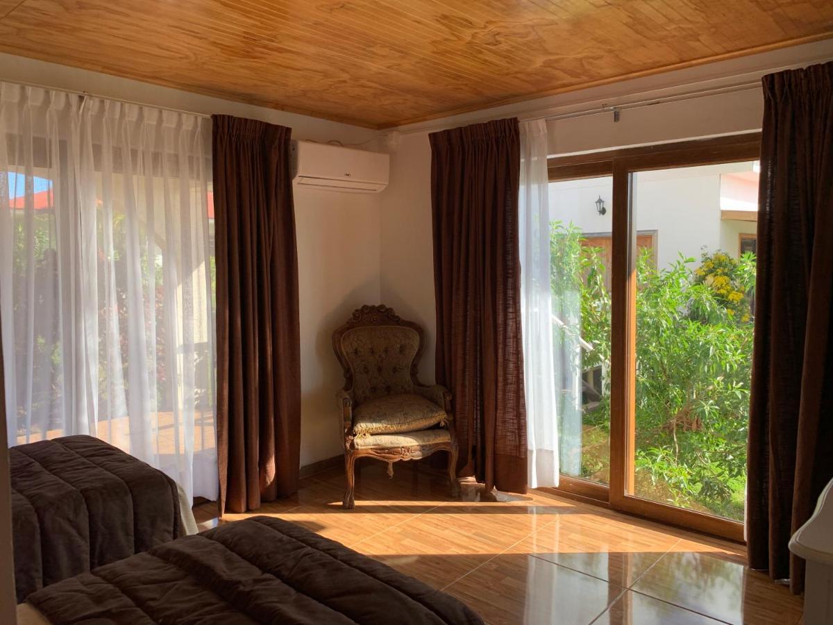 Teanehi Bed & Breakfast Hanga Roa Extérieur photo